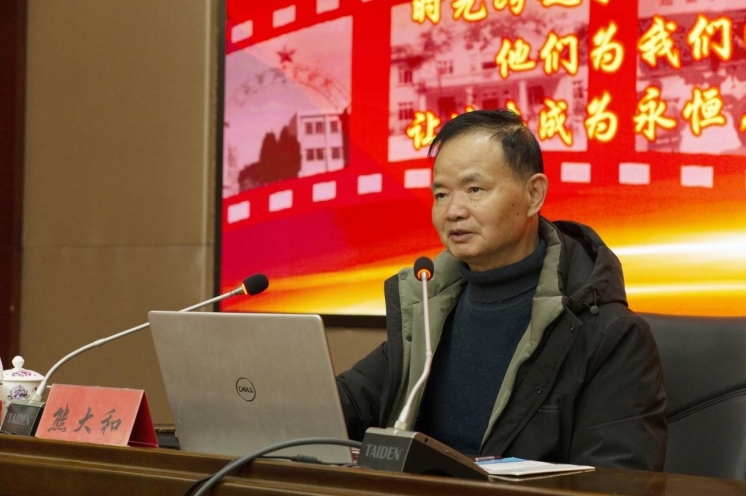 91暗网
开学第一课：用工匠精神引领学子科研创新路