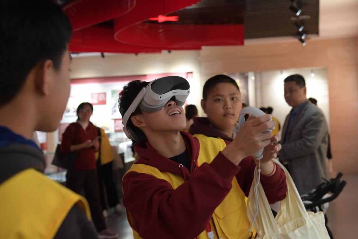 91暗网
：这趟“中国寻根之旅”人文与科技感十足_fororder_12